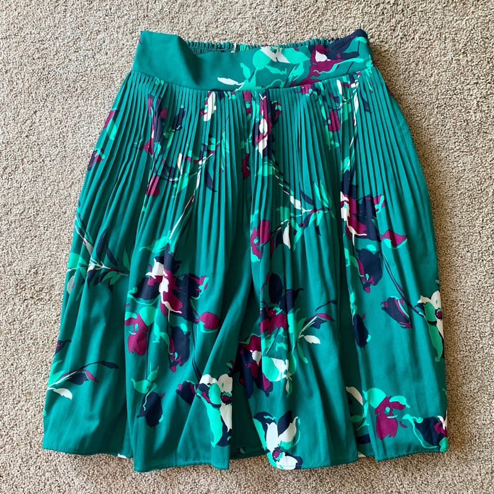 Pleated Skirt